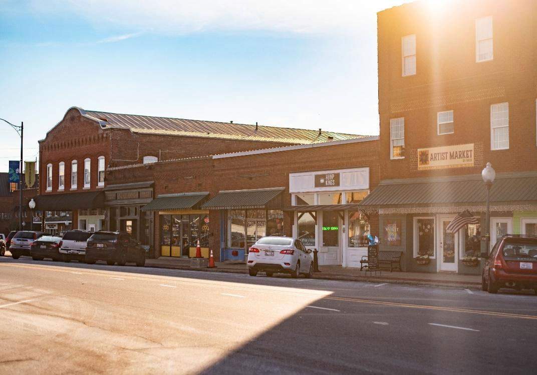 Downtown Mocksville, NC — Davie County community with small-town character