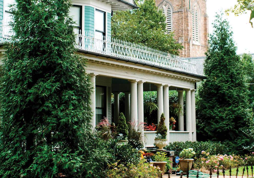 Historic bungalows in Johnson Street district, High Point, NC